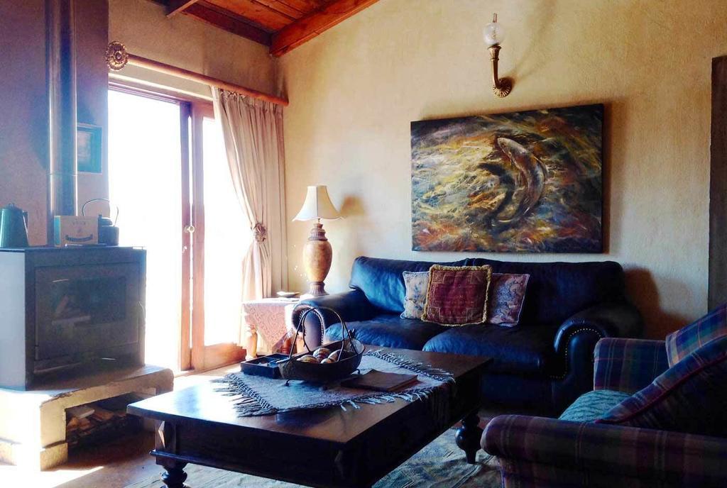 Fox & Squirrel Villa Dullstroom Exterior photo