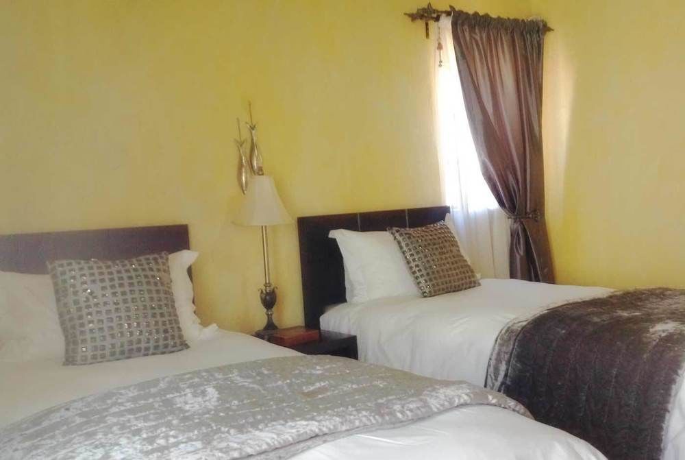 Fox & Squirrel Villa Dullstroom Exterior photo