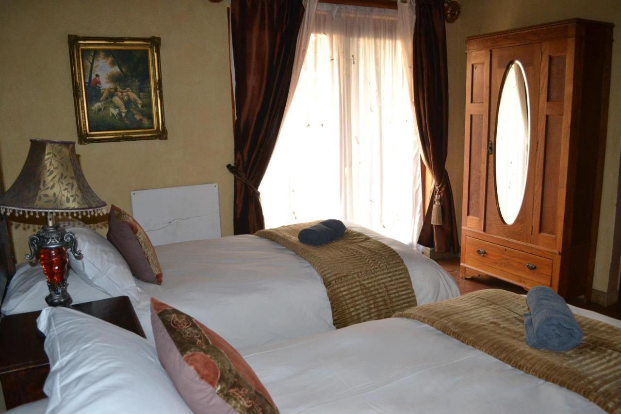 Fox & Squirrel Villa Dullstroom Exterior photo