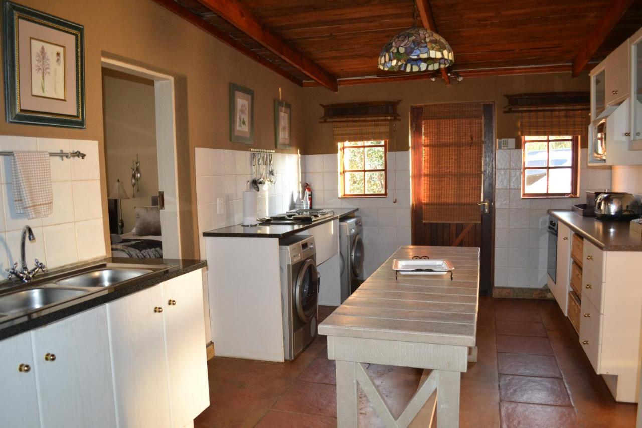 Fox & Squirrel Villa Dullstroom Exterior photo